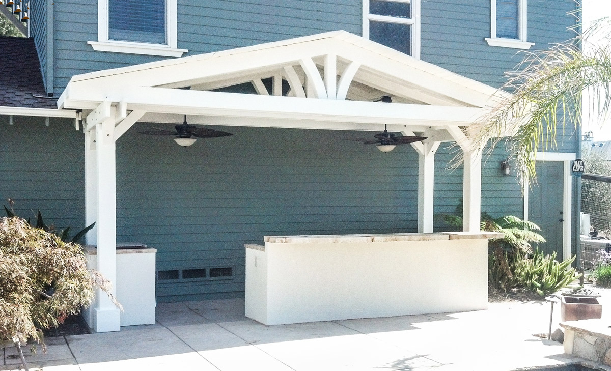 Del Norte Outdoor Kitchen Pavilion (Options: 8'-8 1/4" L x 19'-11 1/4" W, California Redwood, 4-Post Anchor Kit for Concrete, 2 Post Electrical Wiring Trim, 9 ft Post Height, No Privacy Panels, No Curtain Rods, Custom Color).