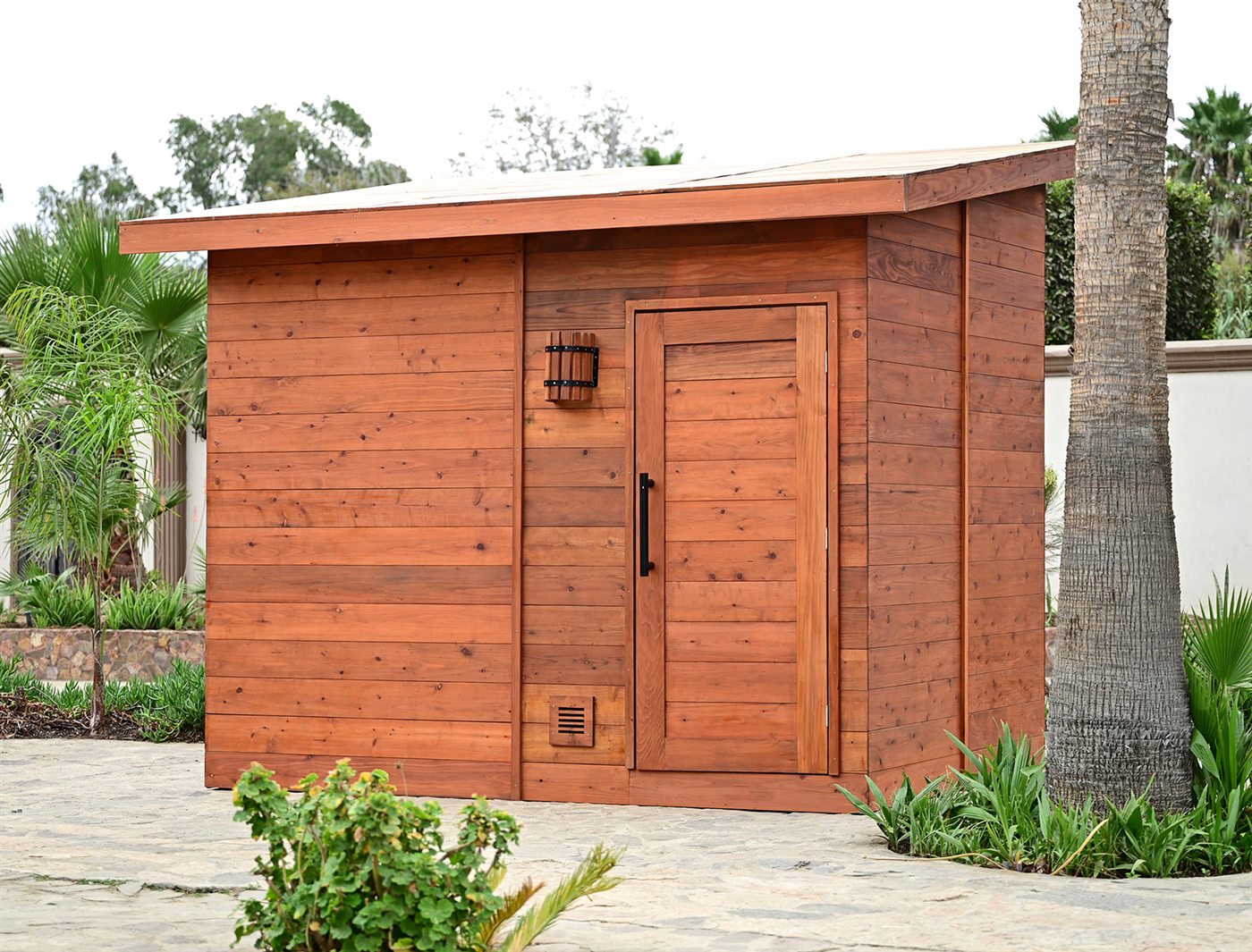 Raul’s Rad Redwood Sauna