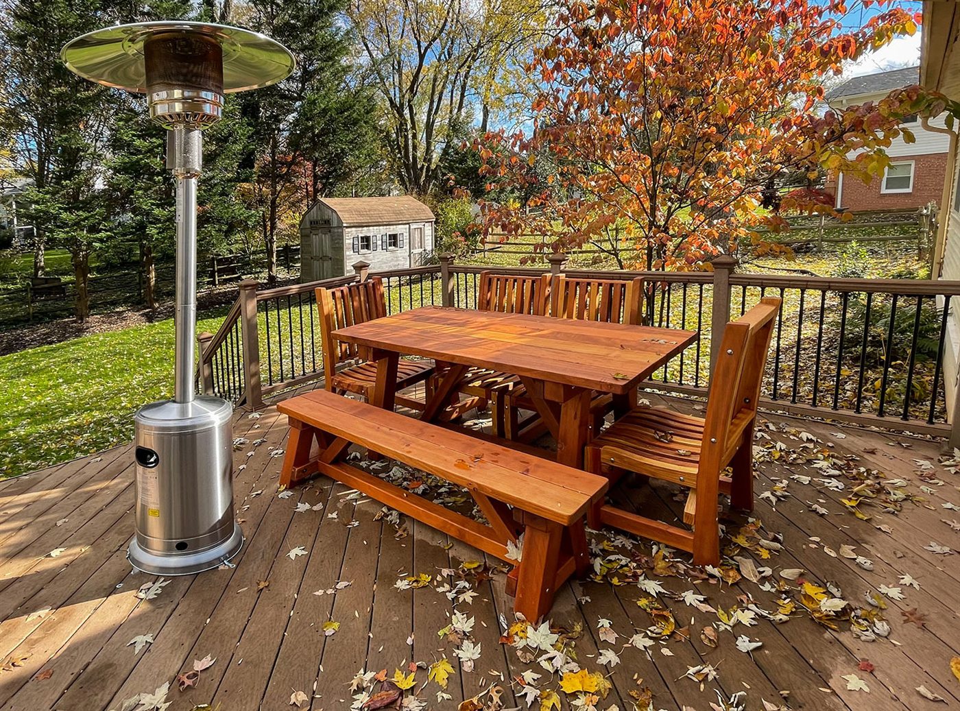 Classic Redwood Patio Table