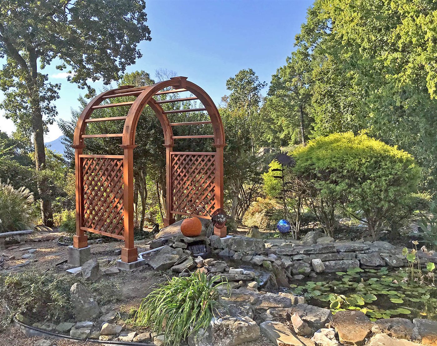 Versailles Arbor
