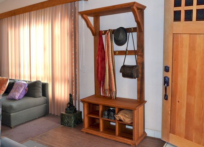 Entryway & Mudroom