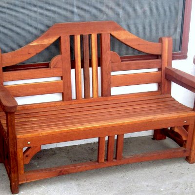 Alan's Engraved Wood Bench (Options: 5 ft, California Redwood, No Cushion, No Engraving, Transparent Premium Sealant).
