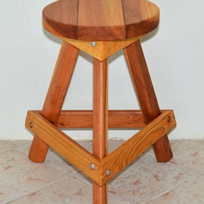 Backless Wood Bar Stool (Options: 29" H, California Redwood, Round 15" Diameter Seat, 3 Legs, Transparent Premium Sealant). 