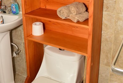 Bathroom Shelving / Organizer