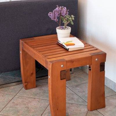 Brian's Side Tables (Options: 24" L x 18" W, Mature Redwood, 18" H, Transparent Premium Sealant).