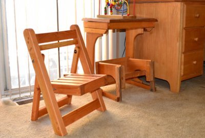 Kid's Wooden Folding Chair