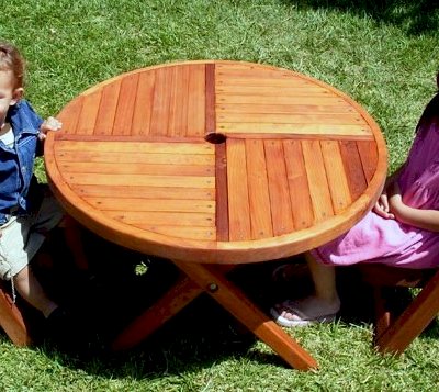 Small Kid's 33" Folding Table with Two Kid's Wooden Folding Chair (Options: Mature Redwood, No Cushions, Transparent Premium Sealant)