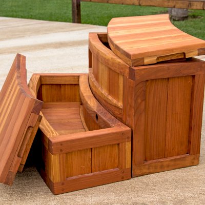 Laila's Storage Spa Step (Options: California Redwood, Angle to Fit Snugly for 9' Tub, No Engraving, Transparent Premium Sealant). 