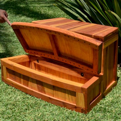 Custom Laila's Storage Spa Step (Options: California Redwood, Transparent Premium Sealant). Added Hinges by Custom Request. 