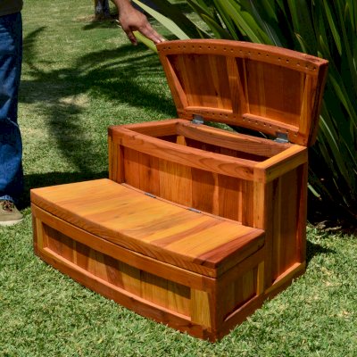 Custom Laila's Storage Spa Step (Options: California Redwood, Transparent Premium Sealant). Added Hinges by Custom Request. 