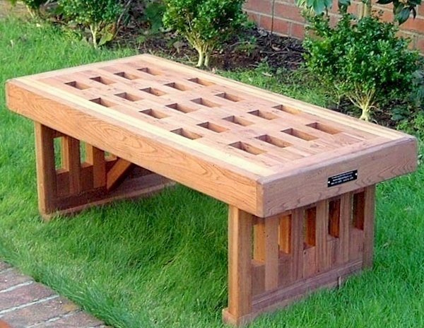Lighthouse Garden Bench (Options: 4 ft L x 21 1/4 inches W x 17 inches H, Mature Redwood, No Cushion, No Engraving, Transparent Premium Sealant). Lighthouse Garden Bench (Options: 4 ft L x 21 1/4 inches W x 17 inches H, Mature Redwood, No Cushion, No Engraving, Transparent Premium Sealant).