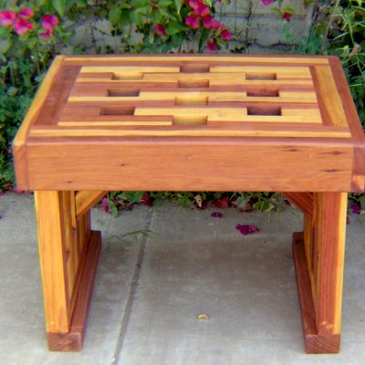 Lighthouse Garden Bench (Options: 2 ft L x 17 3/4 inches W x 17 inches H, California Redwood, No Cushion, No Engraving, Transparent Premium Sealant).