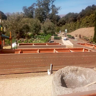 Mendocino Planters (Options: 120" L x 36" W x 24" H, California Redwood, Add 1 3/4-inch Feet, Interior of Box Without Sealant (Growing Vegetables), Benjamin Moore Custom Stain for Outside of All Boxes). Photo Courtesdy of L. Phillips of Santa Barbara, CA.