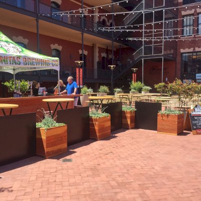 Mendocino Planters (Options: 24"L, 24"W, 24"H, California Redwood, With 1 3/4" Feet, No Trellis, Interior and Exterior of Box with Sealant (No Growing Vegetables), Transparent Premium Sealant). Photo Courtesy of D. Harty of San Francisco, CA.