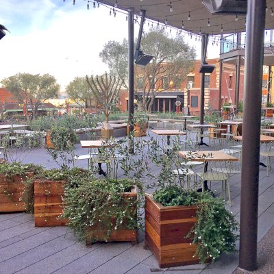Mendocino Planters (Options: 24" L, 24" W x 24" H, California Redwood, 1 3/4-inch Feet, No Trellis, Interior and Exterior of Box with Sealant (No Growing Vegetables), Transparent Premium Sealant). Photo Courtesy of Waxman's Pizzeria in Ghirardelli Square, 900 North Point Street, San Francisco, CA, 94109.