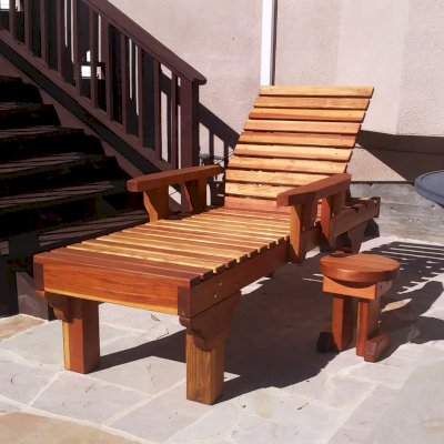 Mini 12 Inch Round Wood Side Table (Options: California Redwood, 14 inches Tall, Transparent Premium Sealant) and a Sol Redwood Patio Lounger. Photo Courtesy of L. Vibeke of Woodside, CA.