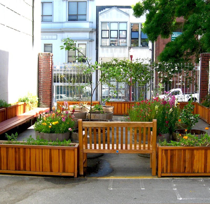 Napa Planters (Options: 60" L x 18" W x 24" H, California Redwood, Add 1 inch feet, No Trellis, No Growing Vegetables, Transparent Premium Sealant). Photo Courtesy of School John Yehall Chin of San Francisco. Napa Planters (Options: 60" L x 18" W x 24" H, California Redwood, Add 1 inch feet, No Trellis, No Growing Vegetables, Transparent Premium Sealant). Photo Courtesy of School John Yehall Chin of San Francisco.