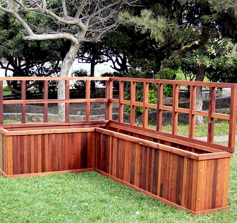 TRELLIS OPTION: Photo Shows 2 ft Tall Trellis on Custom Sized L-Shaped Napa Planter. Trellis Can be Ordered for Any Size Box. Trellis Can Be Up to 5 ft Tall. TRELLIS OPTION: Photo Shows 2 ft Tall Trellis on Custom Sized L-Shaped Napa Planter. Trellis Can be Ordered for Any Size Box. Trellis Can Be Up to 5 ft Tall.