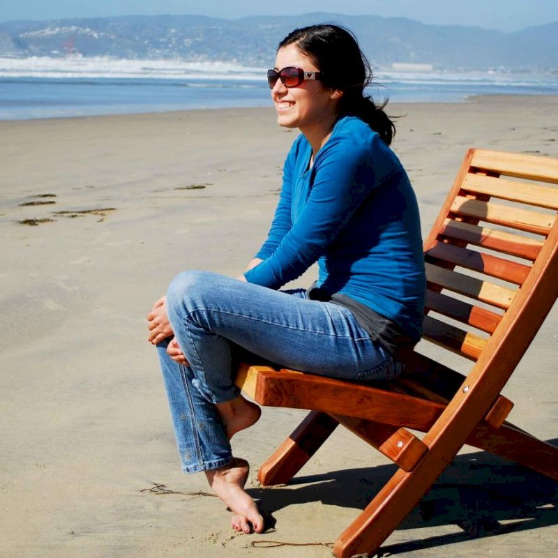 Portable Beach Chair (Options: Redwood, Transparent Premium Sealant). Photo Courtesy of Ms. Gladys Carlotta, Ensenada, Mexico. Portable Beach Chair (Options: Redwood, Transparent Premium Sealant). Photo Courtesy of Ms. Gladys Carlotta, Ensenada, Mexico.