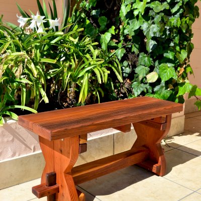 Redwood Trestle Bench (Options: 4 ft, Redwood, Transparen​t Premium Sealant).