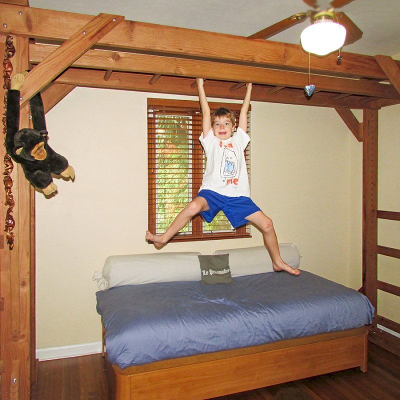 Sheldon's Monkey Bars (Options: Custom size 120" L x 91 1/2" H, Mature Redwood, 3/4-inch Diameter Rungs Spaced 12 inches Apart, Standard Step Option, Transparent Premium Sealant). Shows Original design of Monkey Bar that was discontinued in 2018 - if you prefer this old design, let us know). Photo Courtesy of Monica Botimer of Palo Alto, CA. Sheldon's Monkey Bars (Options: Custom size 120" L x 91 1/2" H, Mature Redwood, 3/4-inch Diameter Rungs Spaced 12 inches Apart, Standard Step Option, Transparent Premium Sealant). Shows Original design of Monkey Bar that was discontinued in 2018 - if you prefer this old design, let us know). Photo Courtesy of Monica Botimer of Palo Alto, CA.