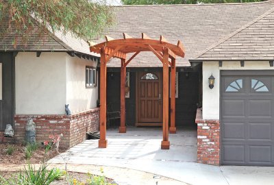 Small Arched Open Sky Pergolas