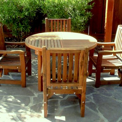 Terrace Round Wooden Table (Options: 4' Diameter, 4 Chairs, Mature Redwood, Ruth Chairs, All Armchairs, No Cushions,  No Umbrella Hole, Transparent Premium Sealant).
