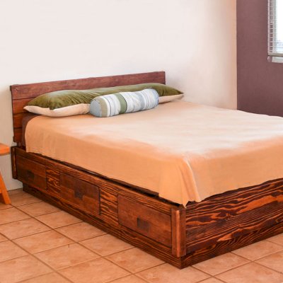 The Chest Beds (Options: Queen Size, Douglas-fir, Standard Headboard, 1 Set of Drawers on West Side of Bed, Coffee-Stain Premium Sealant). 