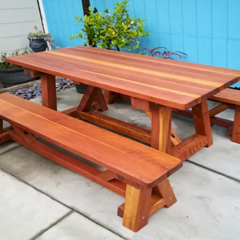 The Classic Redwood Patio Table, Redwood Patio Furniture