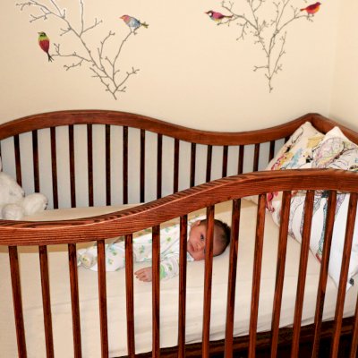 The Skyrah Infinity Crib (Options: California Redwood, with Bottom Drawers, Transparent Premium Sealant).