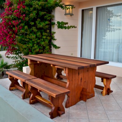 Trestle Natural Wood Outdoor Table (Options: 6' L, 34 1/2" W Tabletop, Side Benches, Redwood, 2 Half Lenght Benches/Side, Standard Tabletop, Squared Corners, No Umbrella Hole, Transparent Premium Sealant).