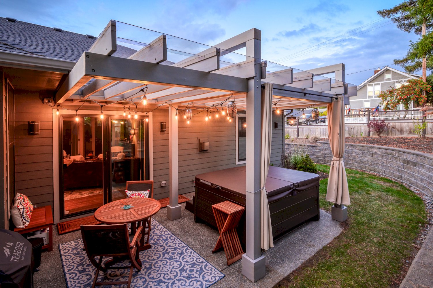 Custom L.A. Pergola - Anacortes, WA