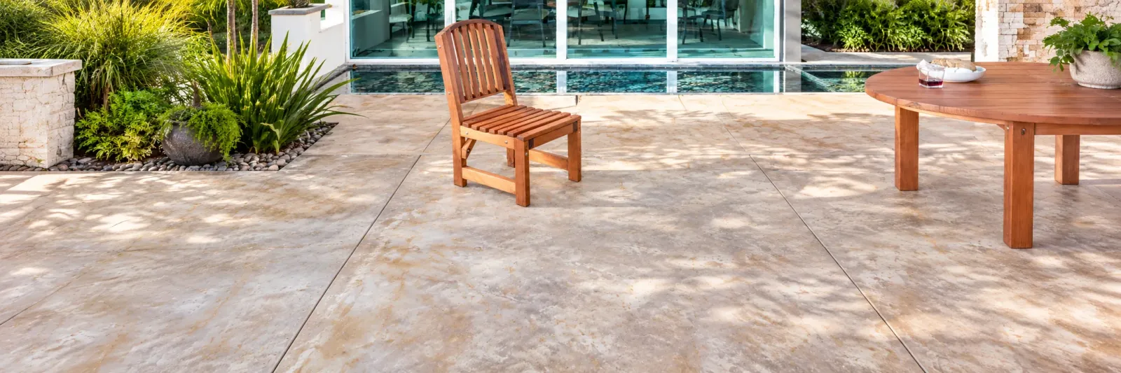Luna Arch Back Wooden Chair