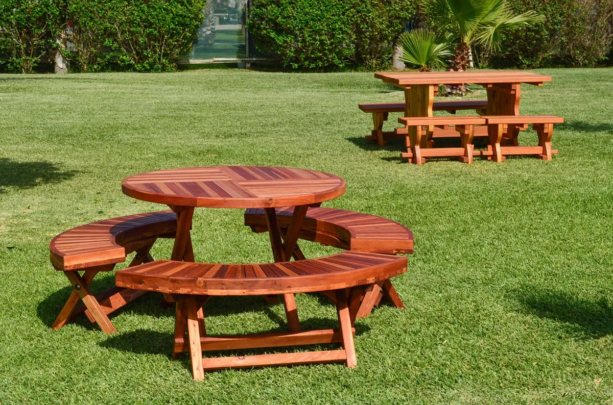 Round Wood Folding Picnic Table