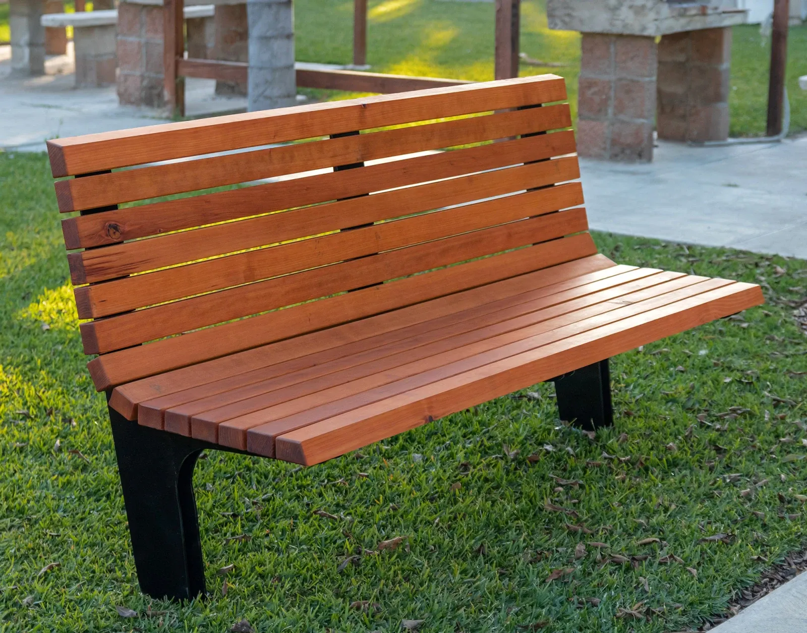 Boomerang Bench