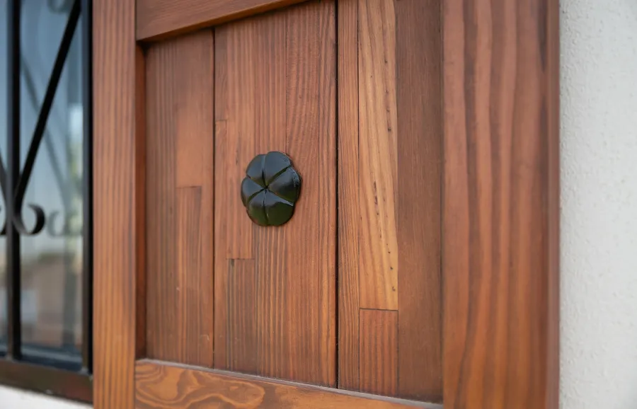 Decorative Redwood Shutters Set (Options: 18in W x 4ft H, Mosaic Douglas-fir, Coffee-Stain Premium Sealant). 