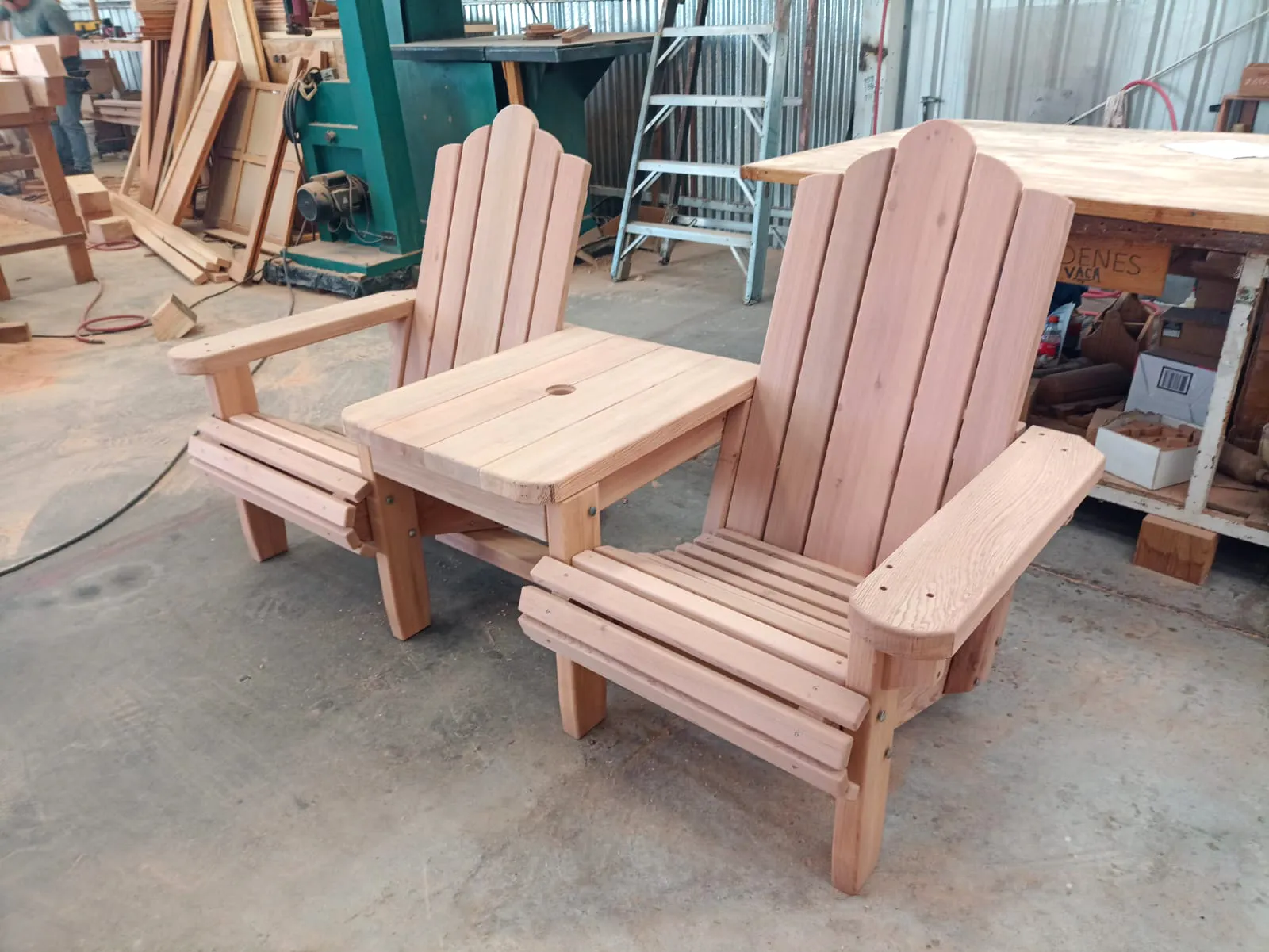 Adirondack Vignette Settee