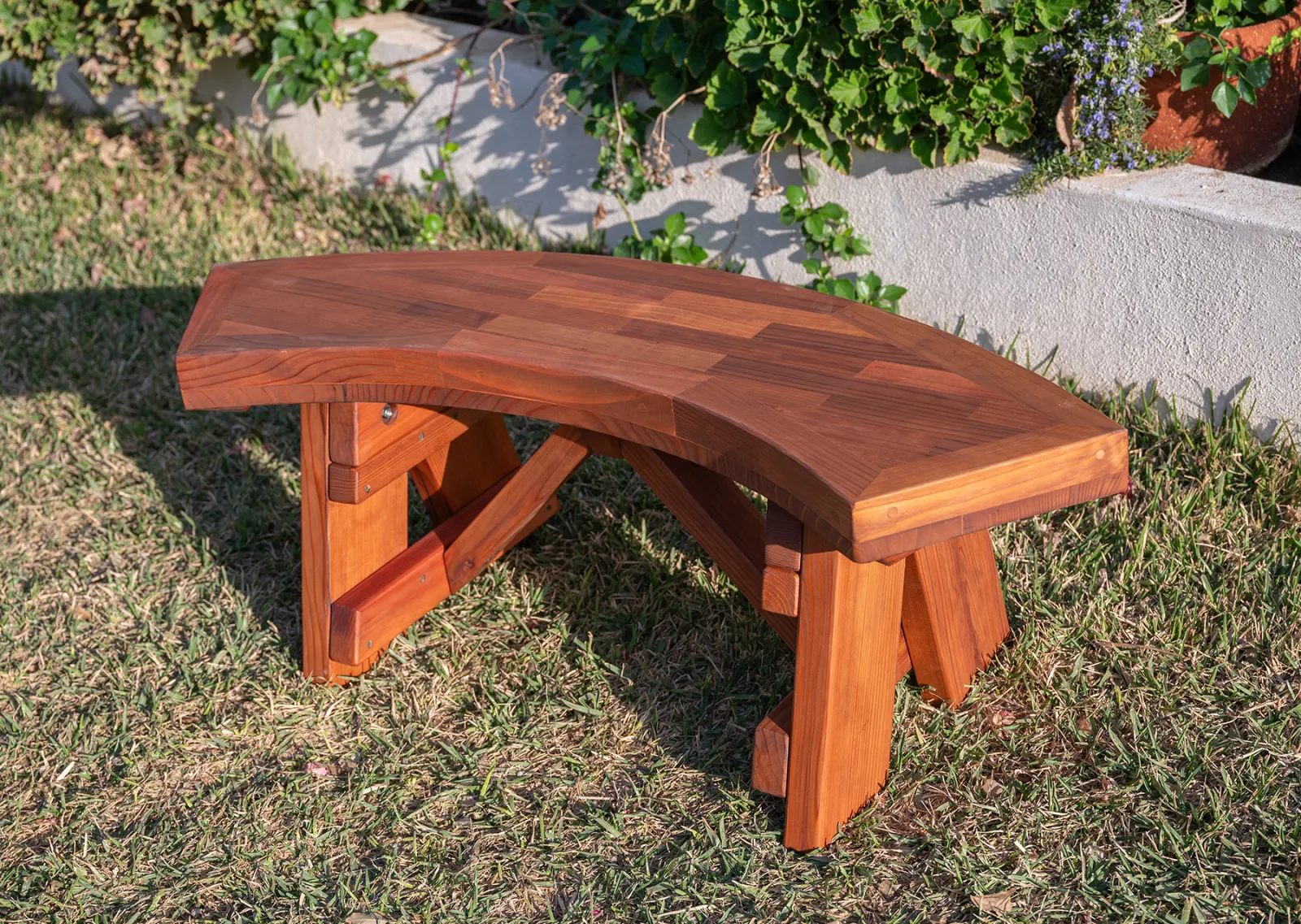 Arc Picnic Benches