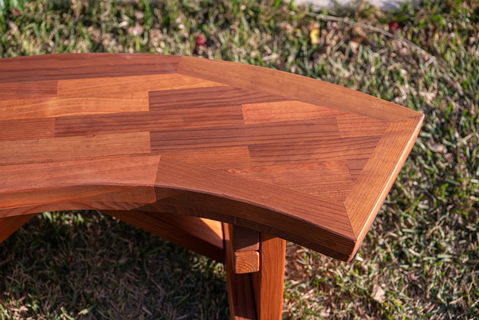 Arc Picnic Benches