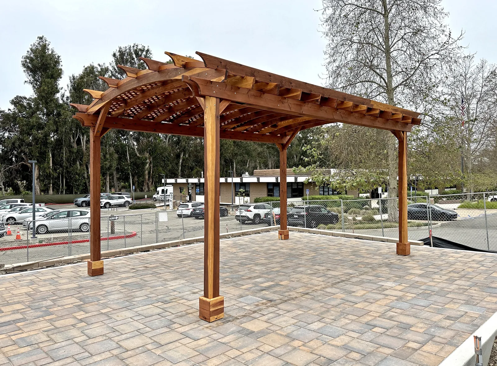 Arched Pergola Kit, 20' L x 14' Arc W, California Redwood