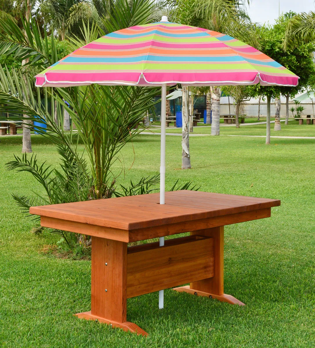 Baja Outdoor Redwood Dining Table