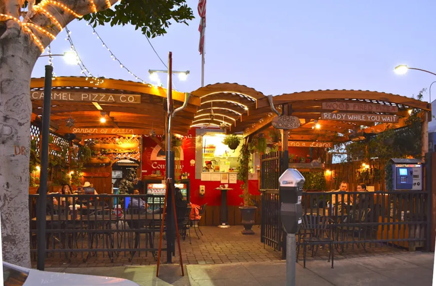 Custom Wooden Pergola (Options: Mature Redwood, Transparent Premium Sealant). Photo Courtesy of Carmel Pizza Company of San Francisco, CA.