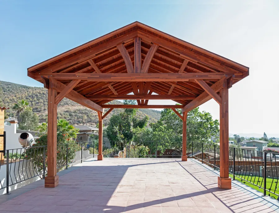 Del Norte Outdoor Kitchen Pavilion (Options: 20' L x 16' W, Mosaic Mature Redwood, No Ceiling Fan Base, No Electrical Wiring Trim Kit, No Post Decorative Trims, Transparent Premium Sealant). 