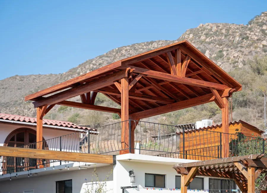 Del Norte Outdoor Kitchen Pavilion (Options: 20' L x 16' W, Mosaic Mature Redwood, No Ceiling Fan Base, No Electrical Wiring Trim Kit, No Post Decorative Trims, Transparent Premium Sealant). 
