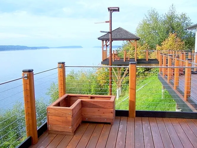 Forever Corner Planters (Options: 48x18x18, Old-Growth Redwood, 3/4 Feet, No Trellis, Interior and Exterior of Box with Sealant (No Growing Vegetables), Transparent Premium Sealant). Photo Courtesy of Mr. Donald McGee of Mukilteo, WA.