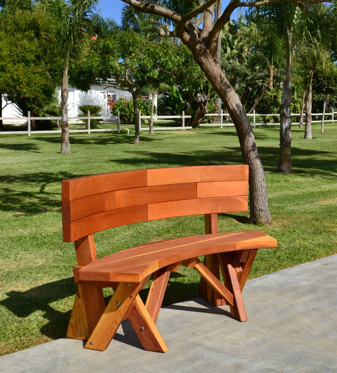 Fullback Arc Wood Picnic Bench