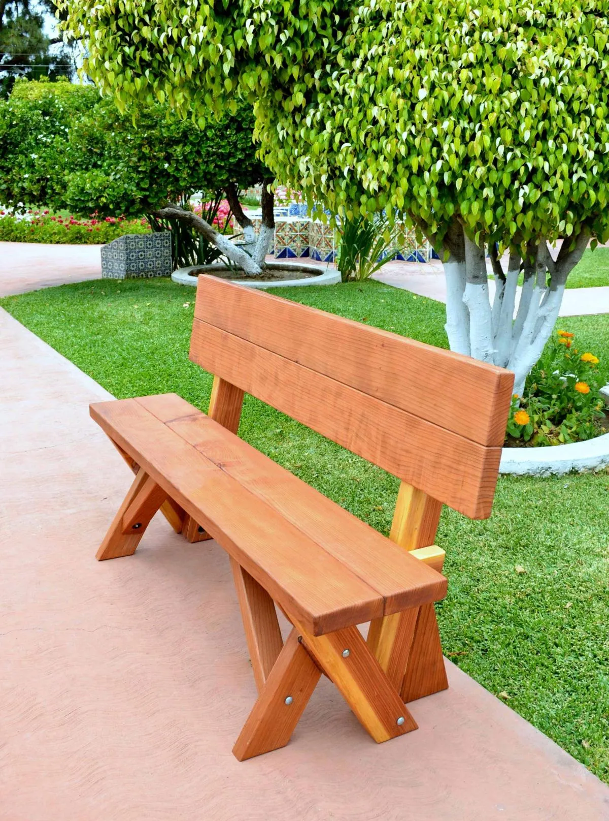 Fullback Wood Picnic Bench