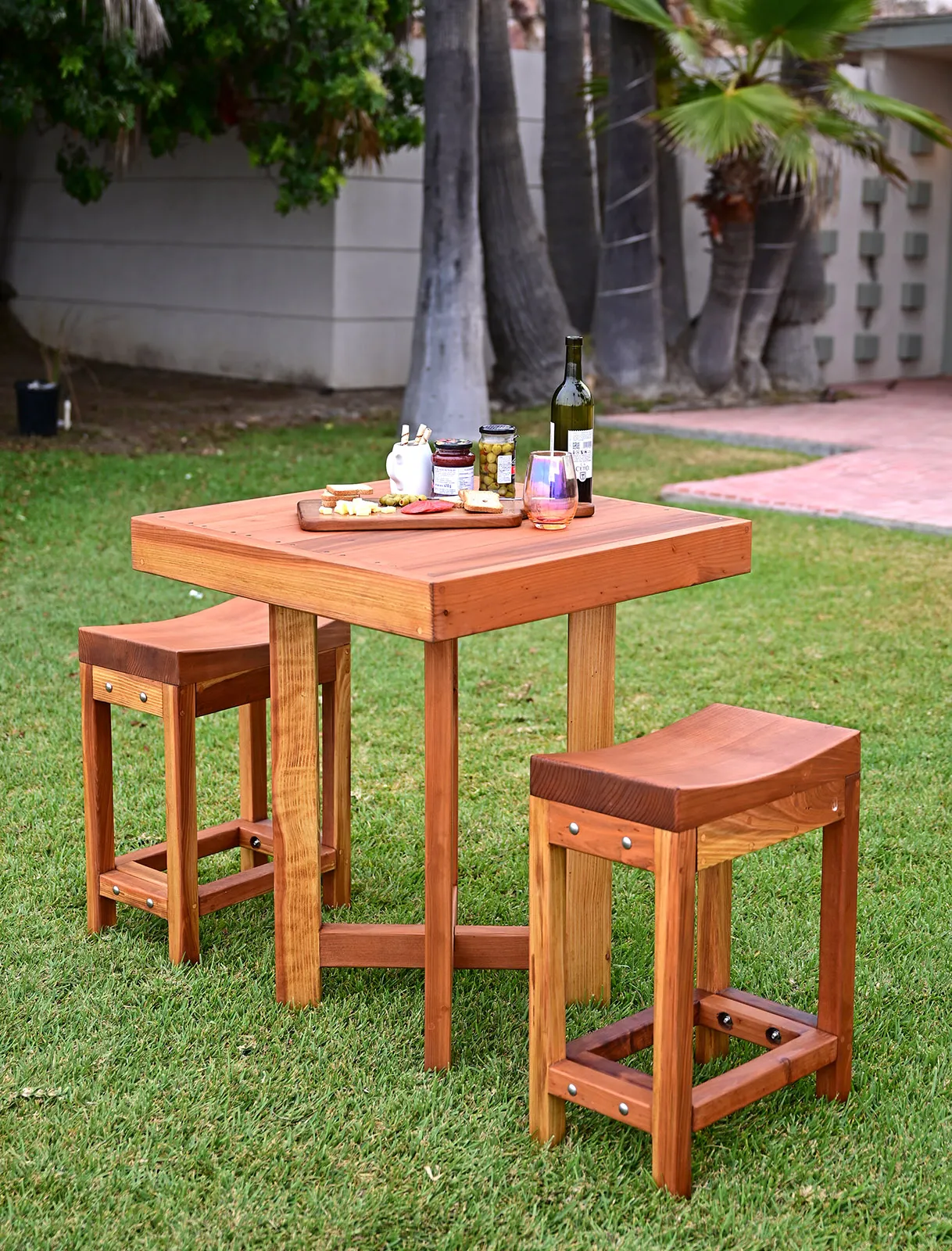 Gladys's Balcony Table Set, 30" x 30", California Redwood