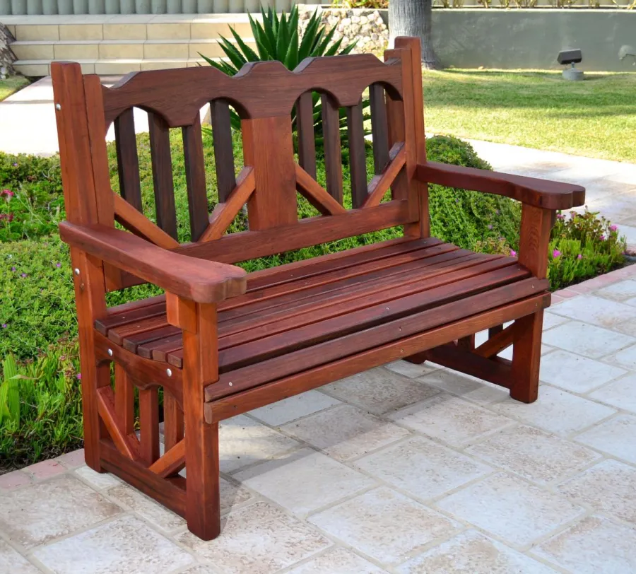 Heart Redwood Bench (Options: 4 ft, Old-Growth Redwood, No Cushion, No Engraving, Transparent Premium Sealant). 