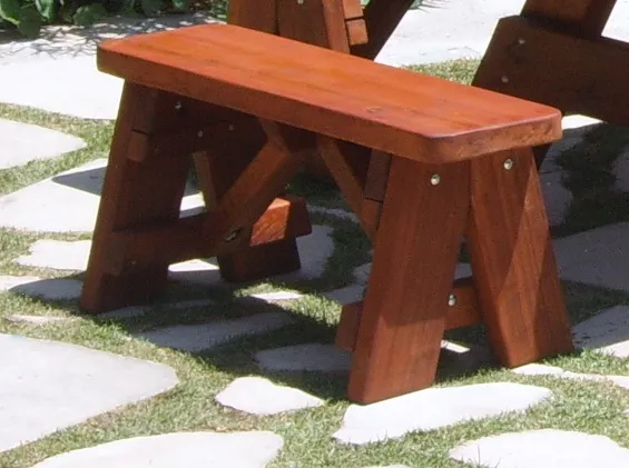 Heritage Wooden Picnic Bench (Options: 3 ft, 17 1/2" H, Forever Style Bench, Rounded Corners, No Engraving, Transparent Premium Sealant).